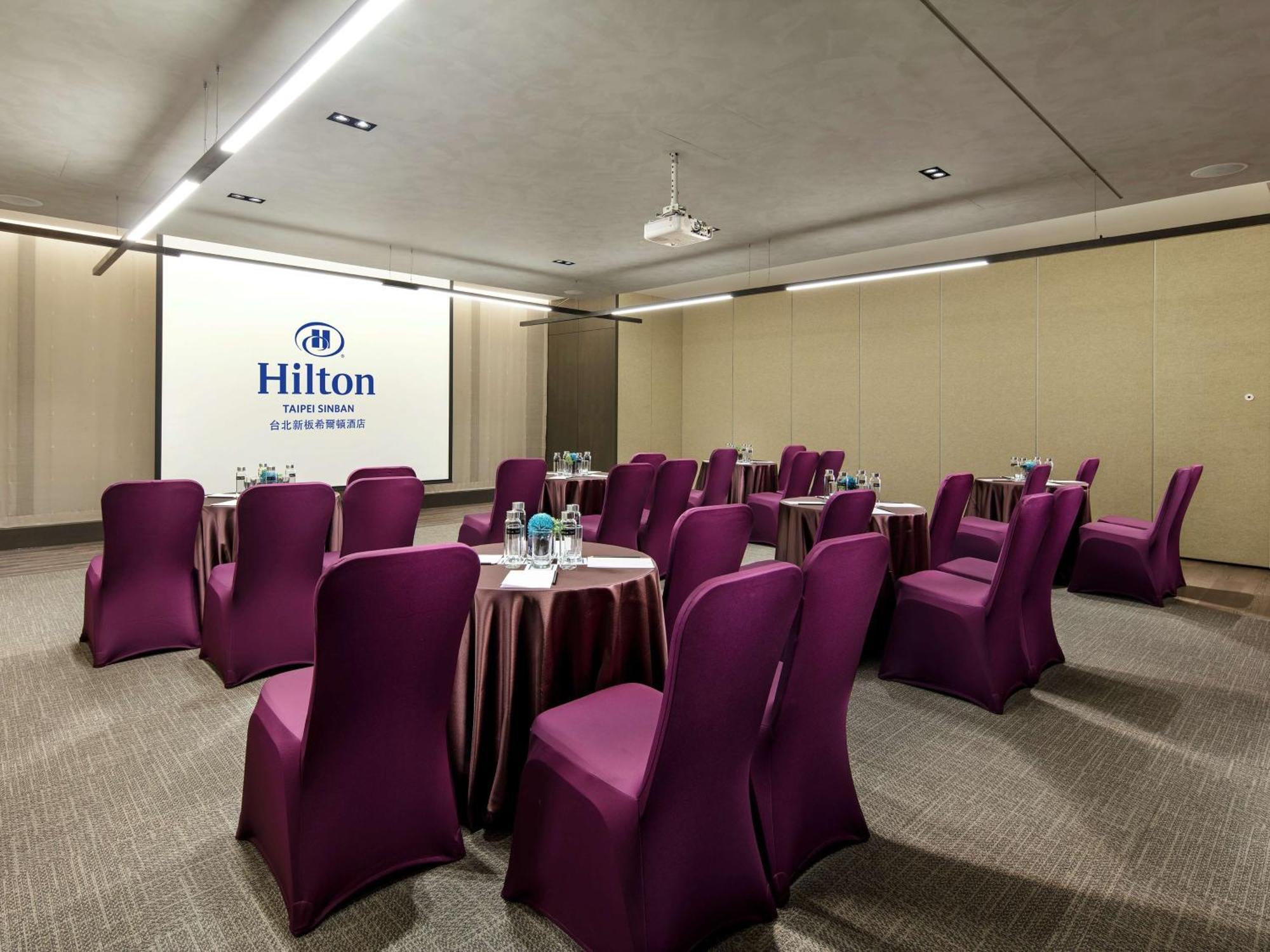 Отель Hilton Taipei Sinban New Taipei City Экстерьер фото